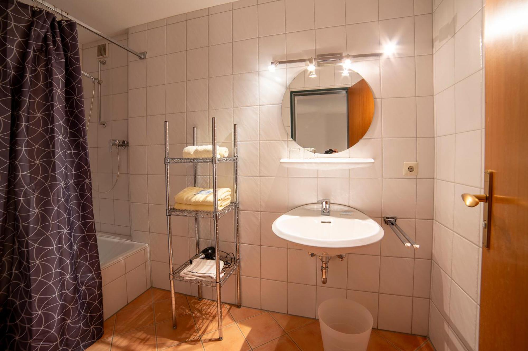 Gaestehaus Beim Schneidersepp Inkl. Chiemgaukarte Ruhpolding Dış mekan fotoğraf